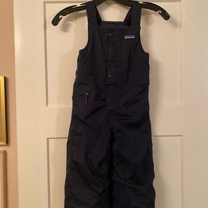 3T Patagonia navy blue ski bib. Minimal wear